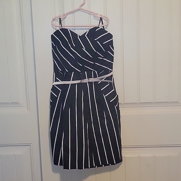 A. Byer Dresses & Skirts - Sweetheart neckline strapless dress-NWT!